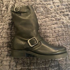 Frye Veronica Short Boot